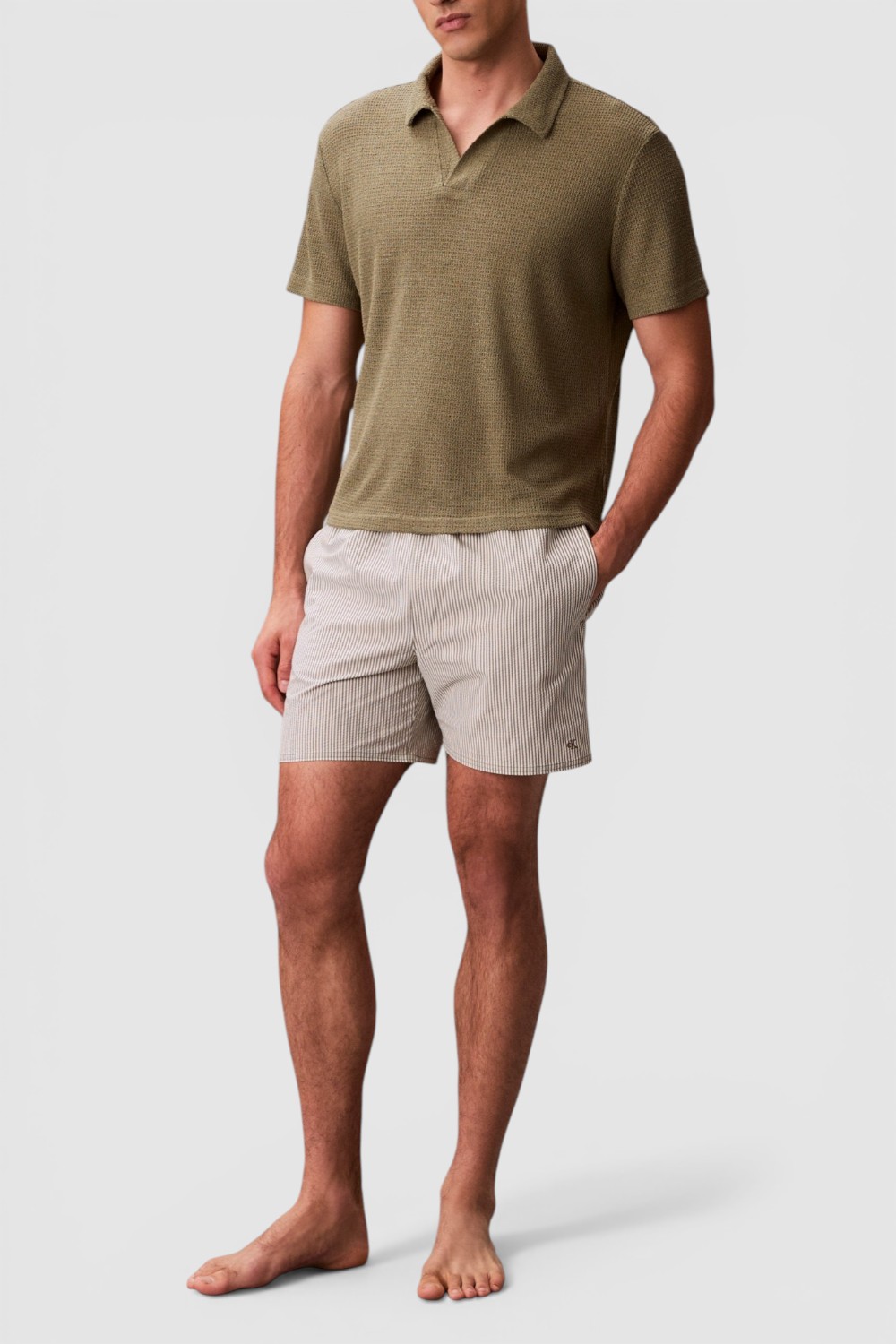 תמונת כל הלוק של מכנסי בגד ים